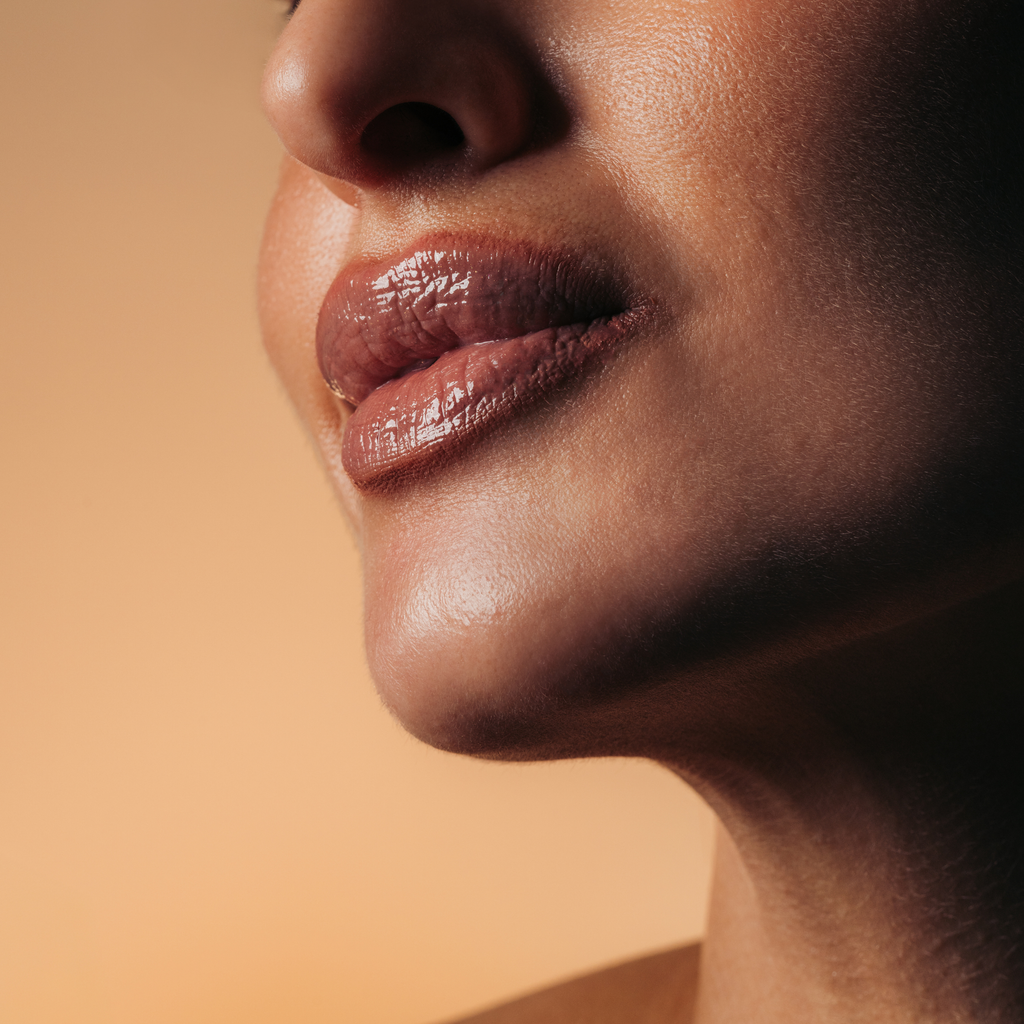 MELTING GLOSS BALM - MELTING MOCHA