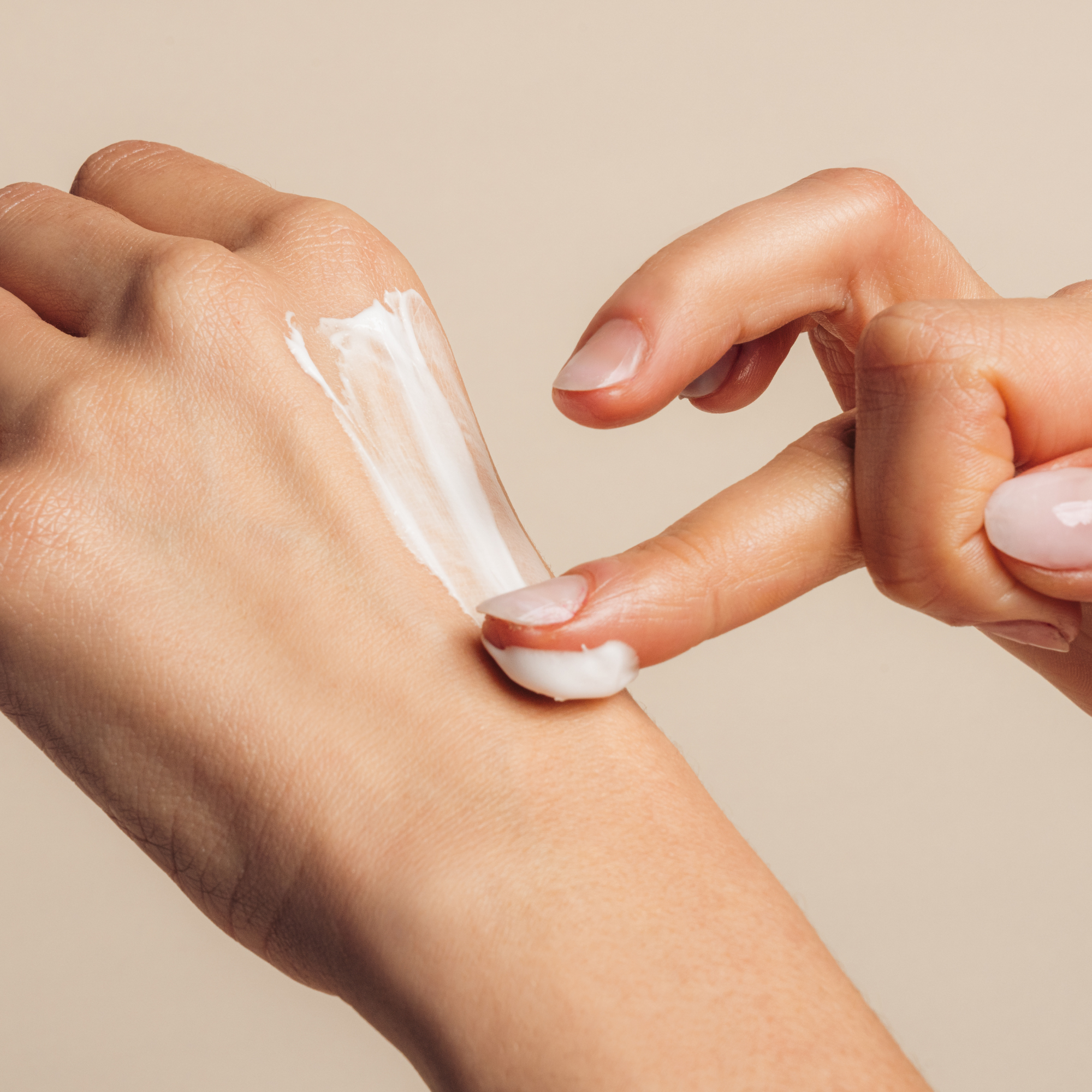 DEW THE DAY DAILY MOISTURISING CREME