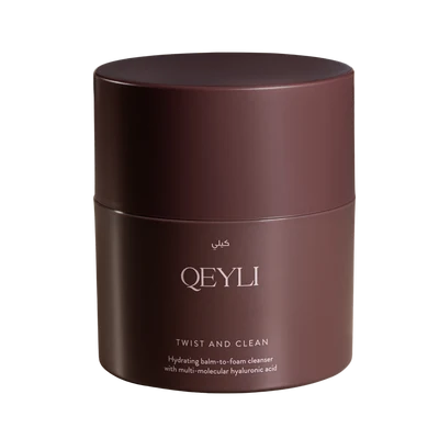 Qeyli Twist and Clean Hydrating Balm-to-Foam Cleanser – silkeslen ansiktsrengöring med hyaluronsyra och cica.